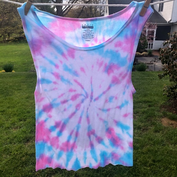PINK/BLUE TIE DYE SWIRL RIB CROP TANK TOP - Picture 1 of 3